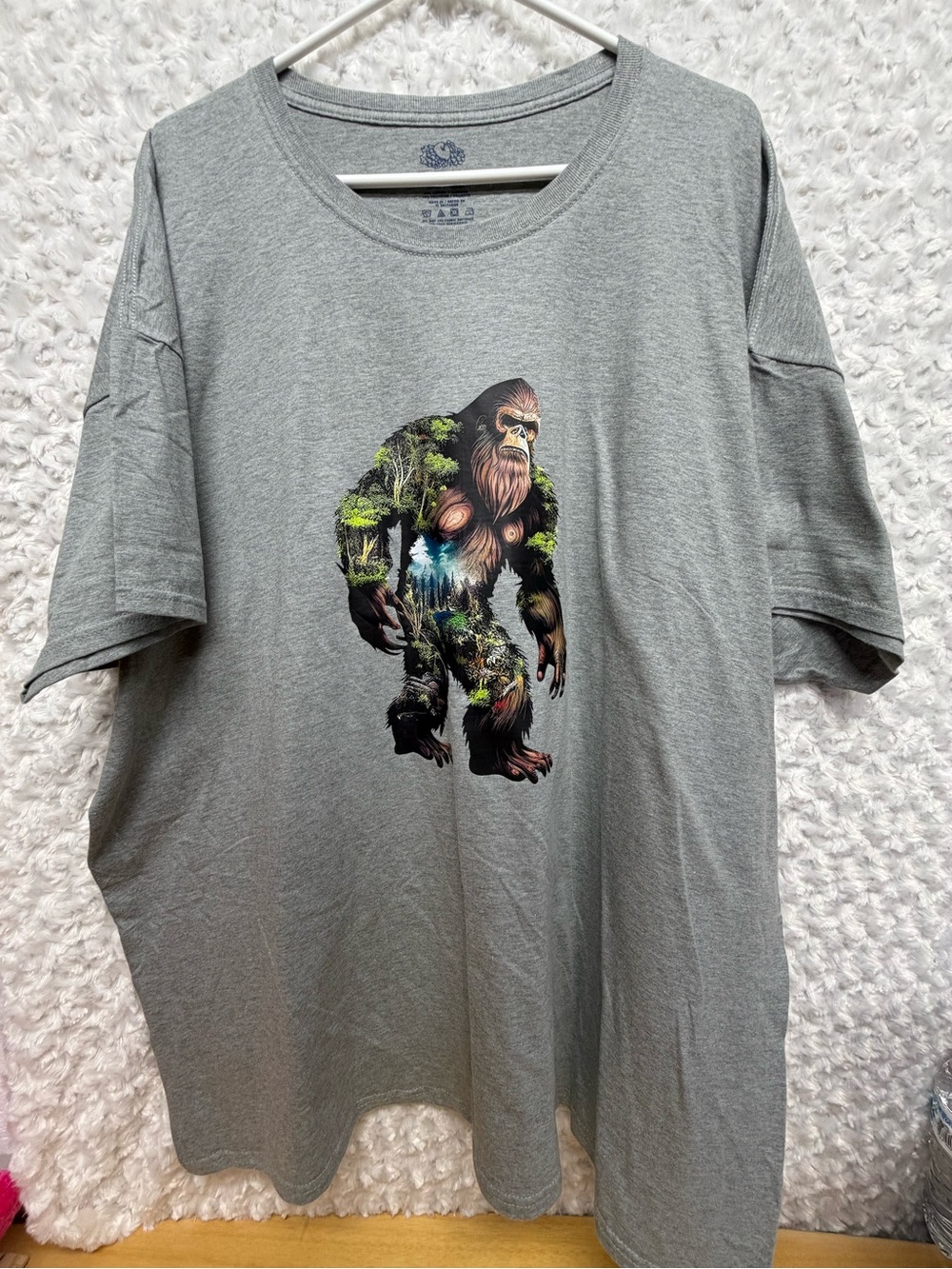 3x unisex Bigfoot Print Men’s T-Shirt - Gray unisex